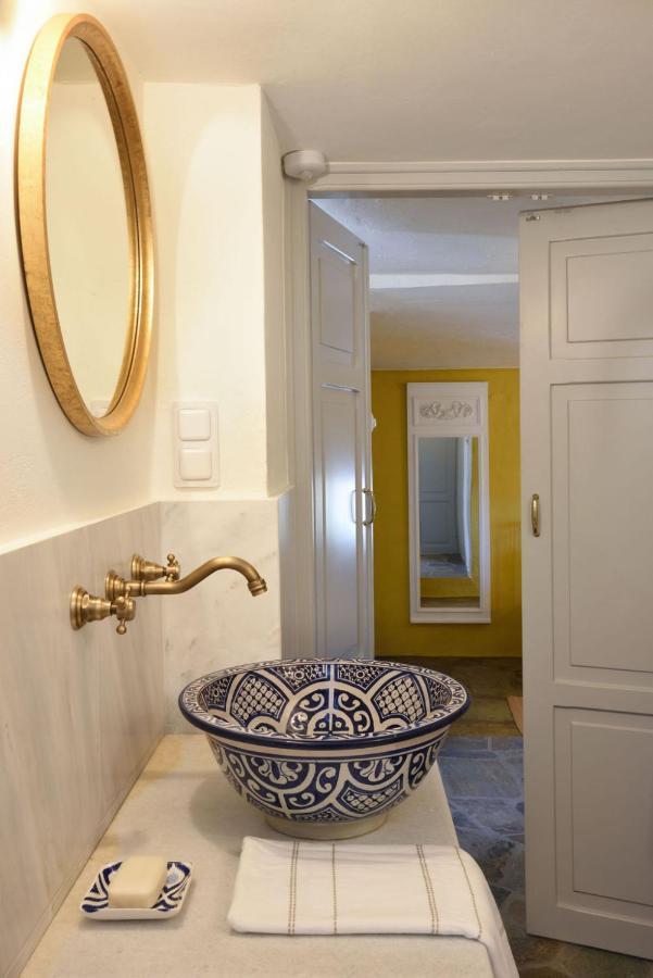 The Dutch Suite, Romantic Boutique Guesthouse بورتو خيلي المظهر الخارجي الصورة